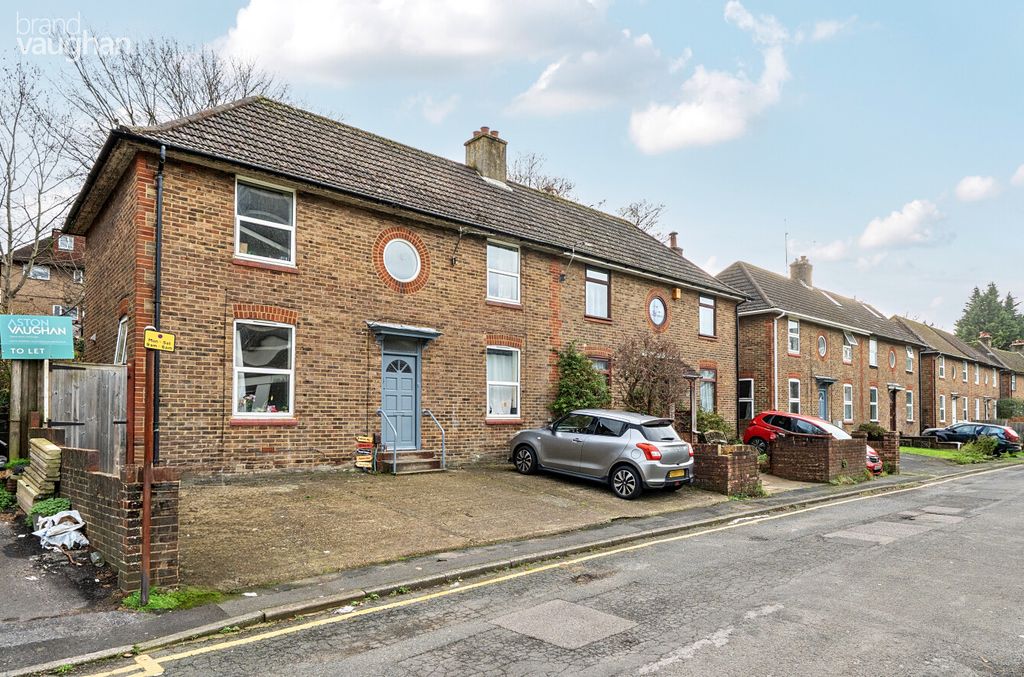 Property photo 1 of 11 Daecd5E6-54Da-411...