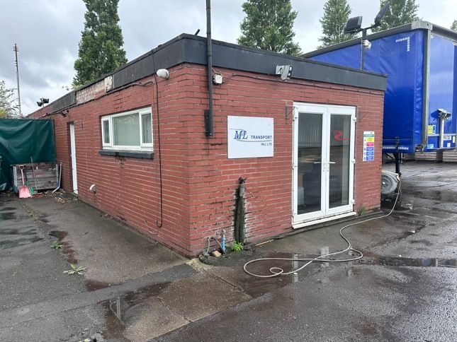 Property photo 3 of 11 Photo 4