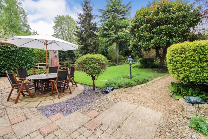 Property photo 1 of 21 Garden