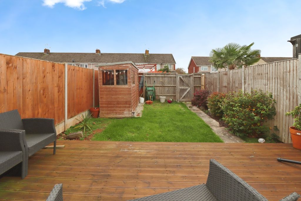 Property photo 2 of 15 Photo