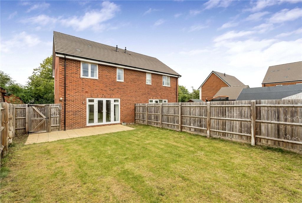 Property photo 2 of 14 Picture No. 02