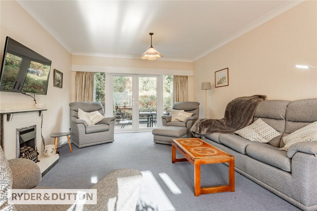 Additional image 7 of 5 bed detached house for saleThorncliffe Park, Royton, Oldham, Greater Manchester OL2