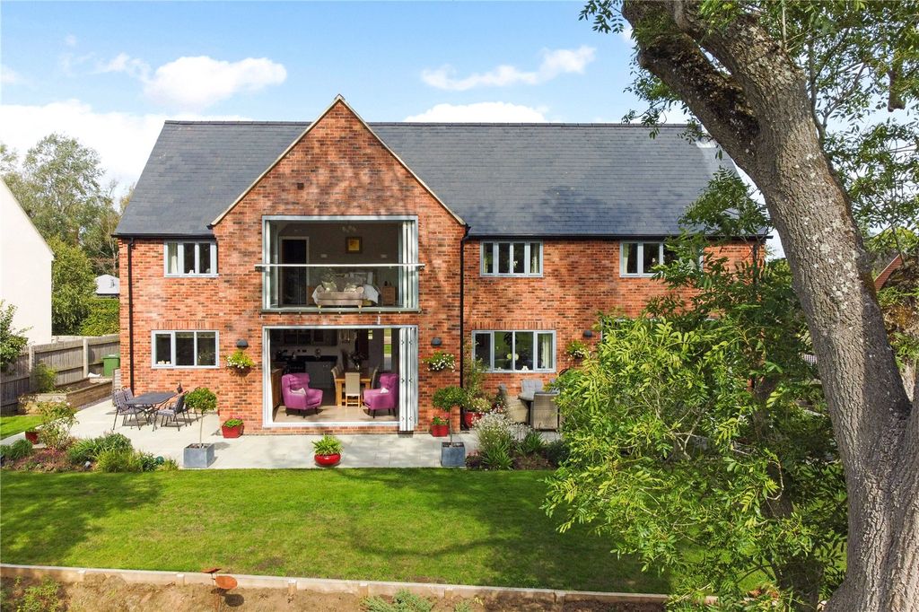 Property photo 1 of 30 Lead Image