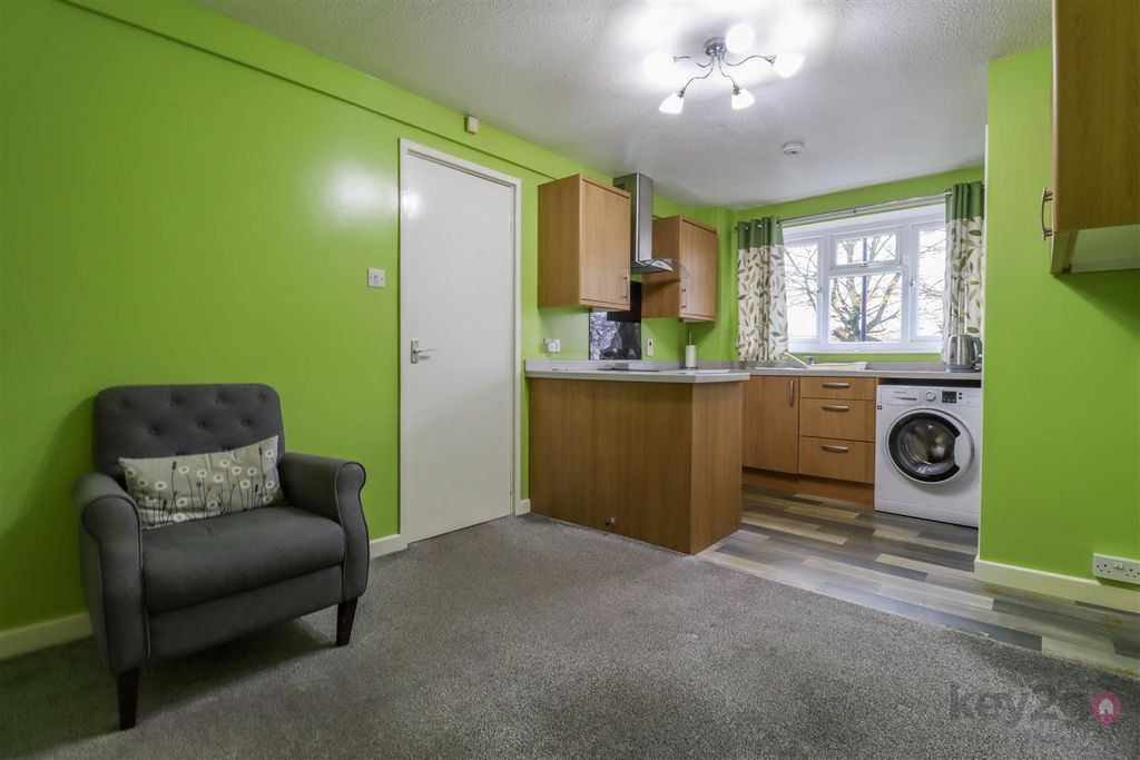 Property photo 2 of 21 Img_4557.Jpg