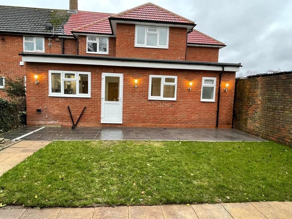 Property photo 3 of 6
