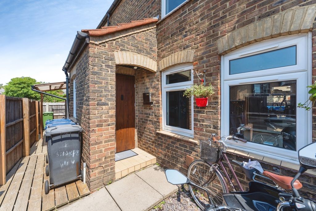 Property photo 2 of 18 Pbox-Img.Jpg