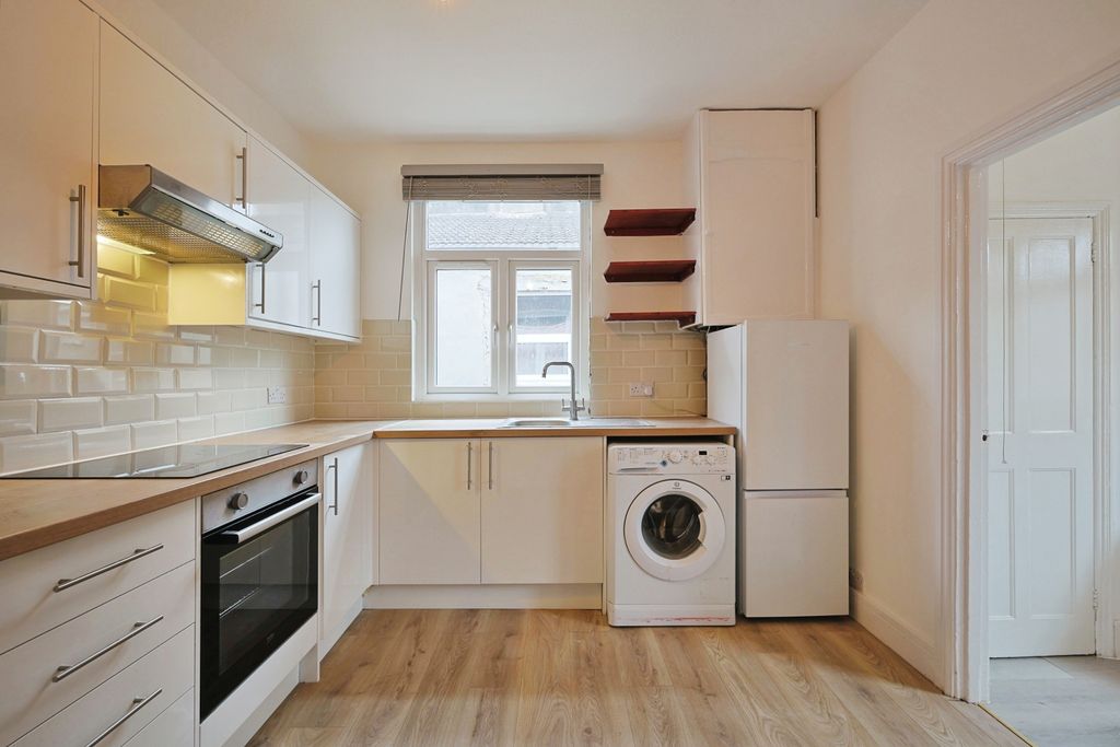 Property photo 1 of 10 Img_1295