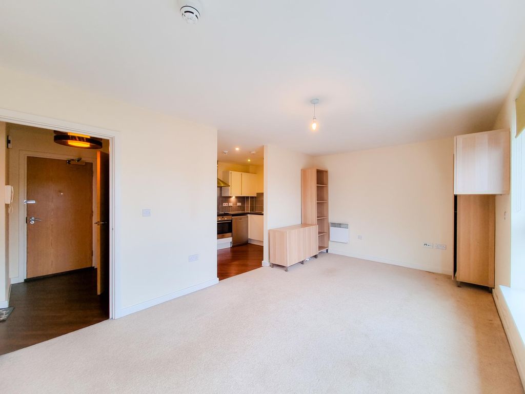 Property photo 3 of 7