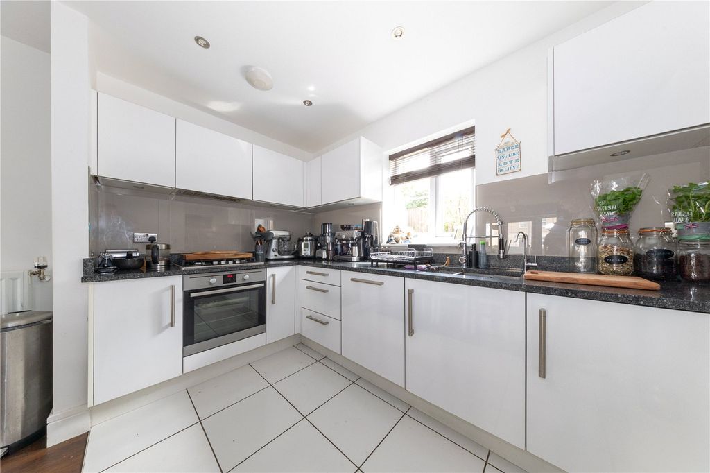 Property photo 2 of 13 Kitchen