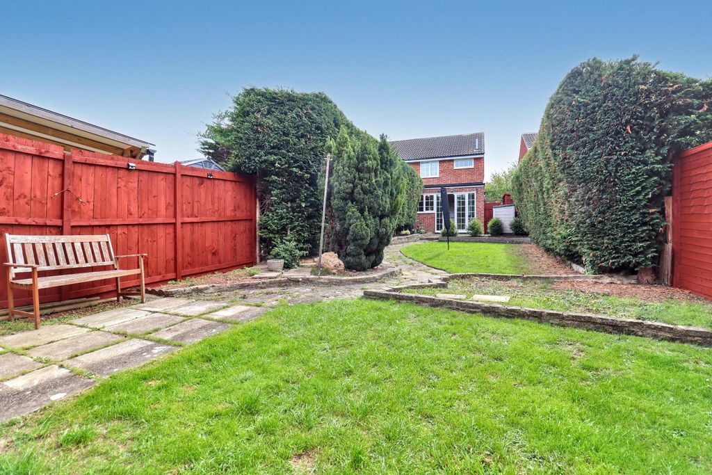 Property photo 2 of 19