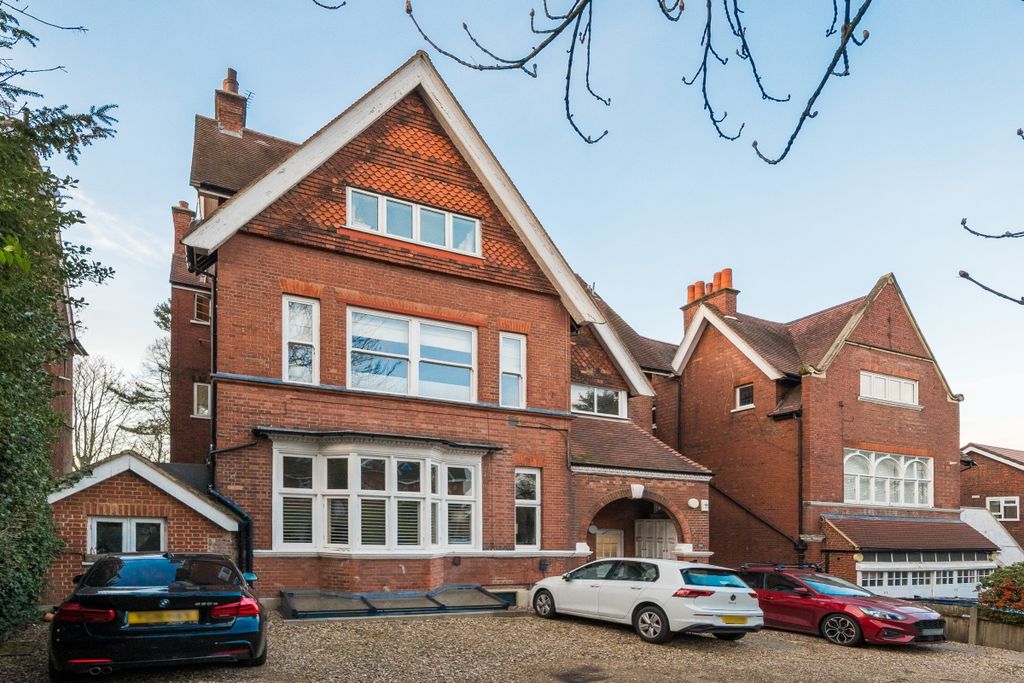 Property photo 3 of 19 1429310-2-69B44E0...