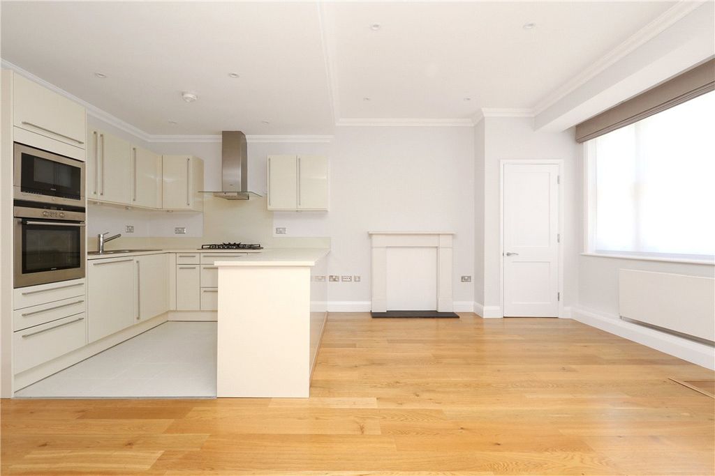 Property photo 2 of 12 Picture No. 02