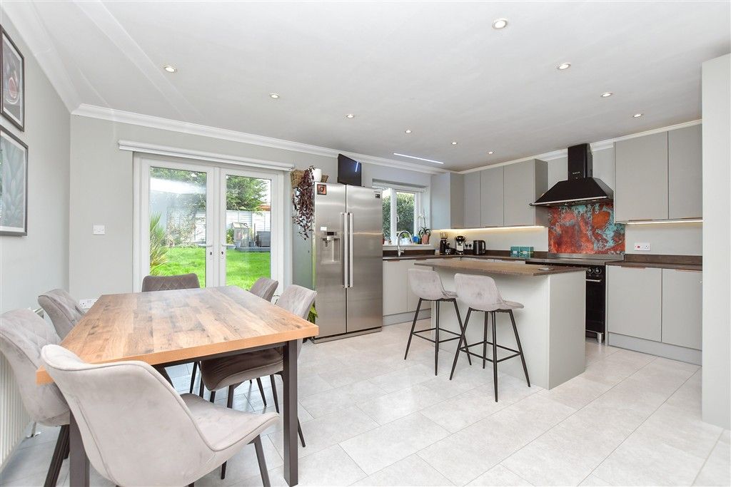 Property photo 3 of 14 Kitchen/Diner