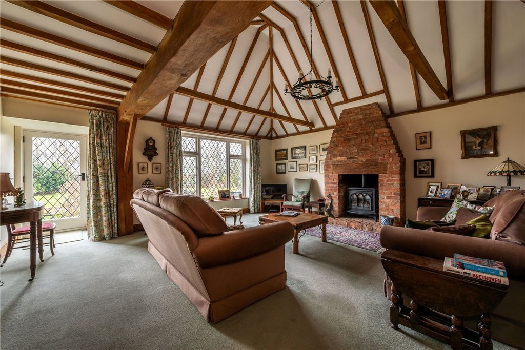 Property photo 2 of 19 Picture No. 03