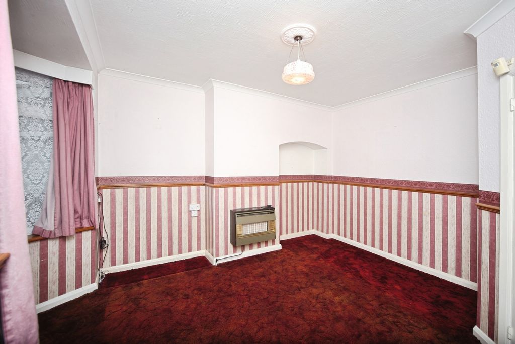 Property photo 3 of 19 Pbox-Img.Jpg