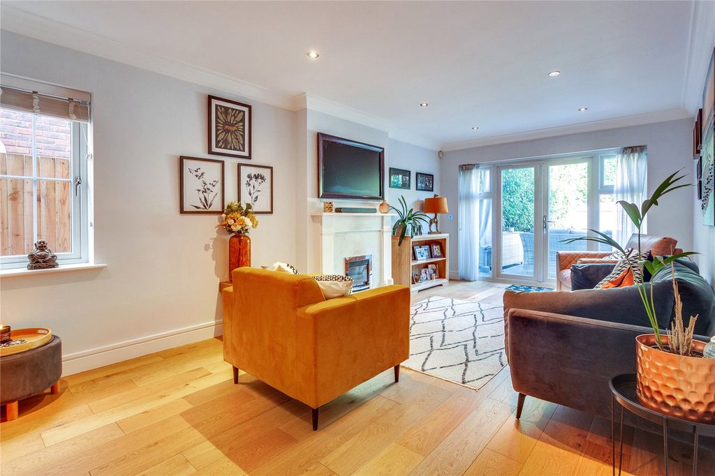 Property photo 3 of 17 Picture No. 36