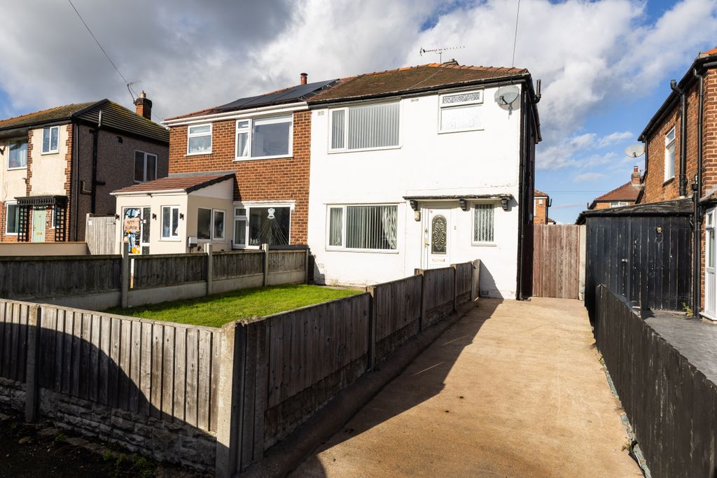 Property photo 1 of 16 _L6A9935