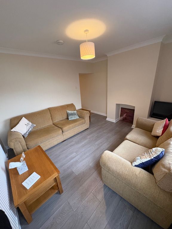 Property photo 2 of 16 Pic 7