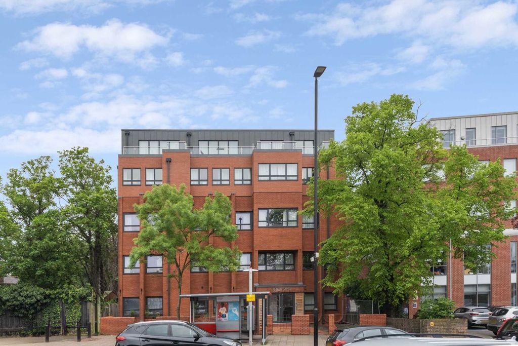 Property photo 1 of 7