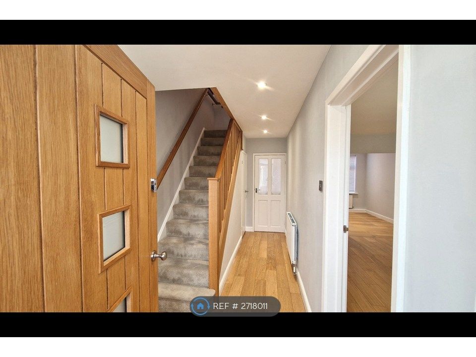 Property photo 3 of 30