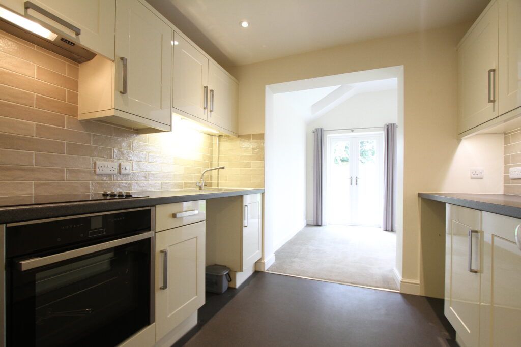 Property photo 3 of 10 656