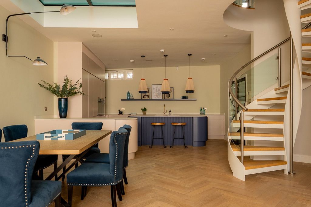 Property photo 2 of 15 Reception Room