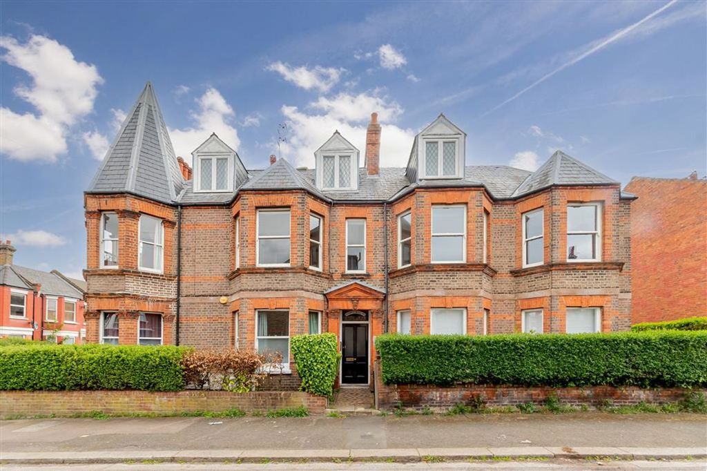 Property photo 1 of 7