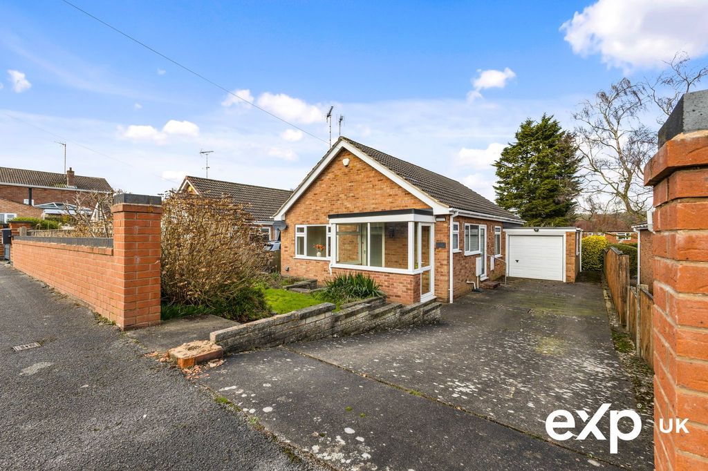 Property photo 1 of 29