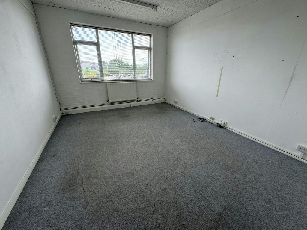 Property photo 3 of 4 Img_4126.Jpeg