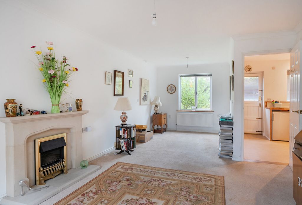 Property photo 3 of 15 Sitting Dining Room