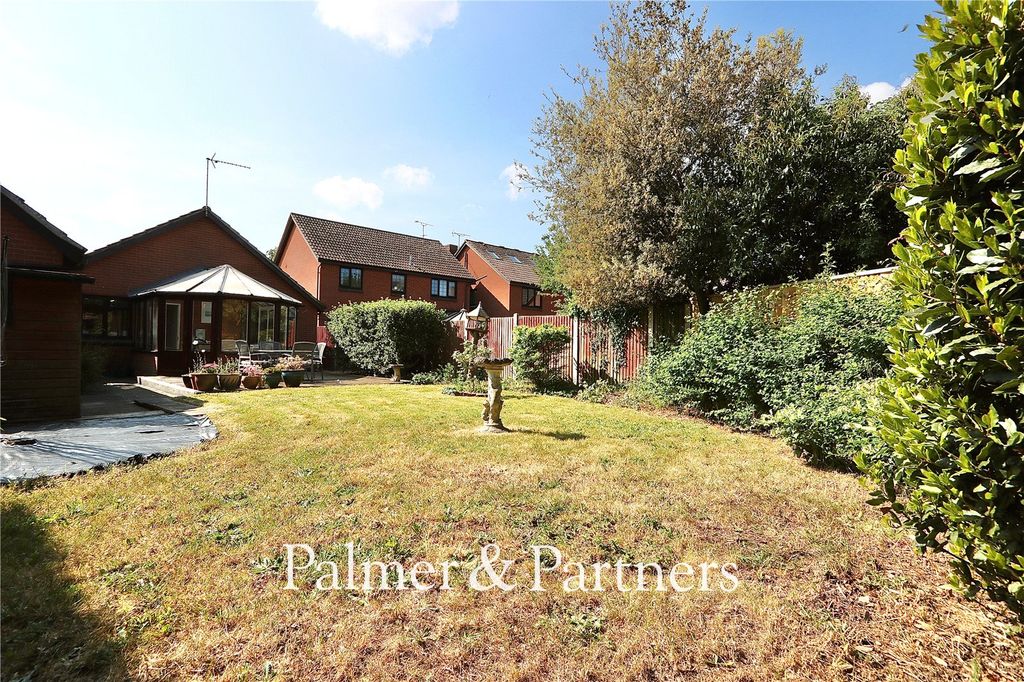 Property photo 2 of 31 Picture No. 22
