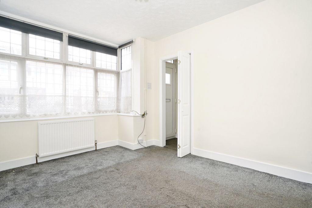 Property photo 3 of 15 _Bb_1467