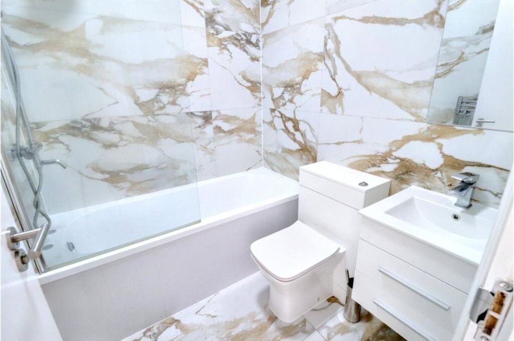 Property photo 3 of 7 Picture No. 09