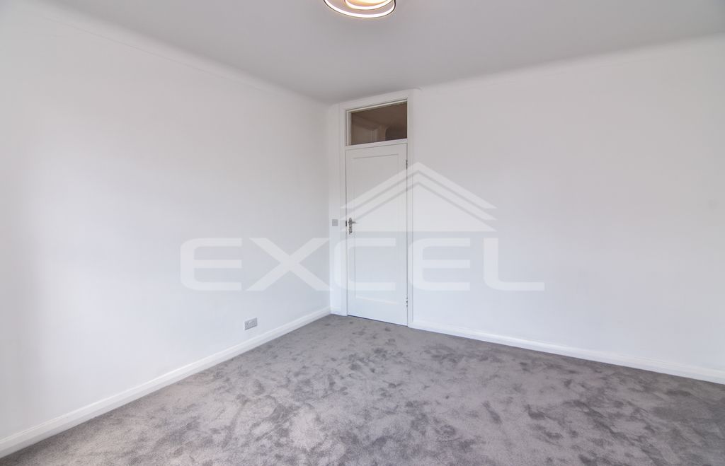 Property photo 3 of 5 F8C5Cf50-0C97-4011-Be74-B131E6D2DC5C