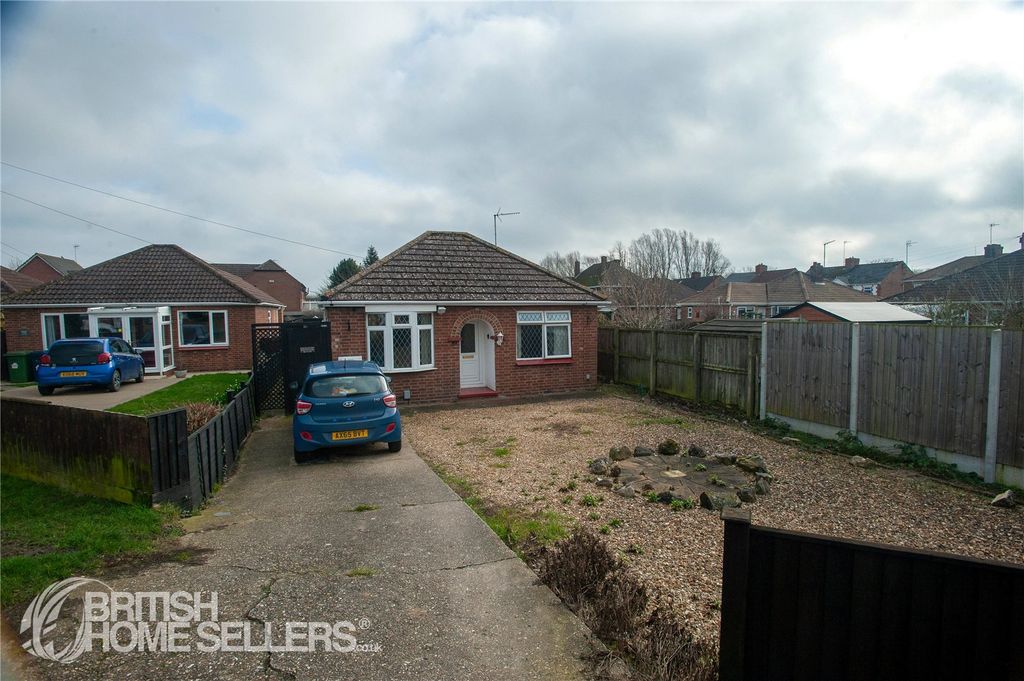 Property photo 1 of 24 Picture No. 14