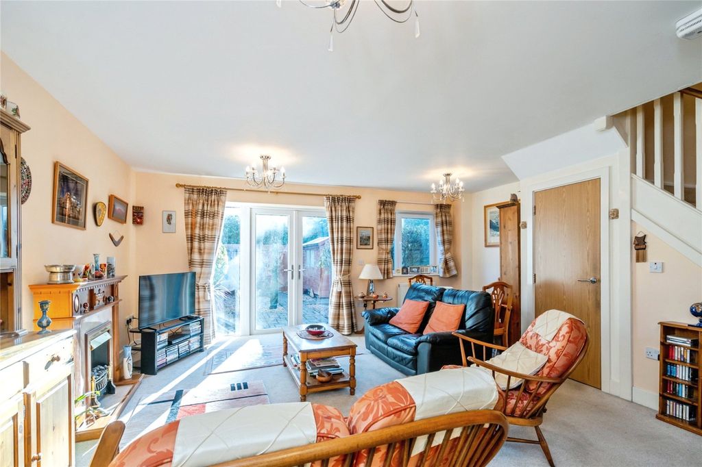 Property photo 2 of 17 Picture No. 07