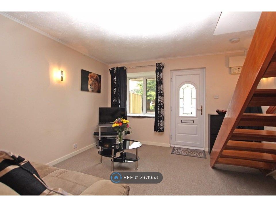 Property photo 3 of 4