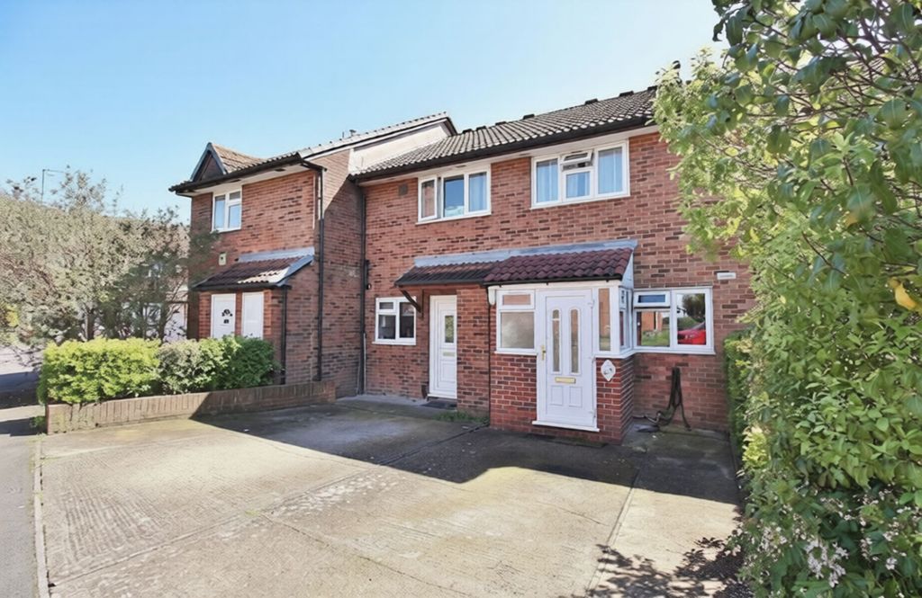 Property photo 1 of 8