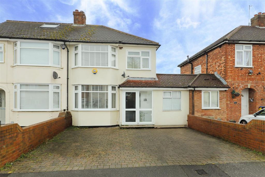 Property photo 1 of 14 Front