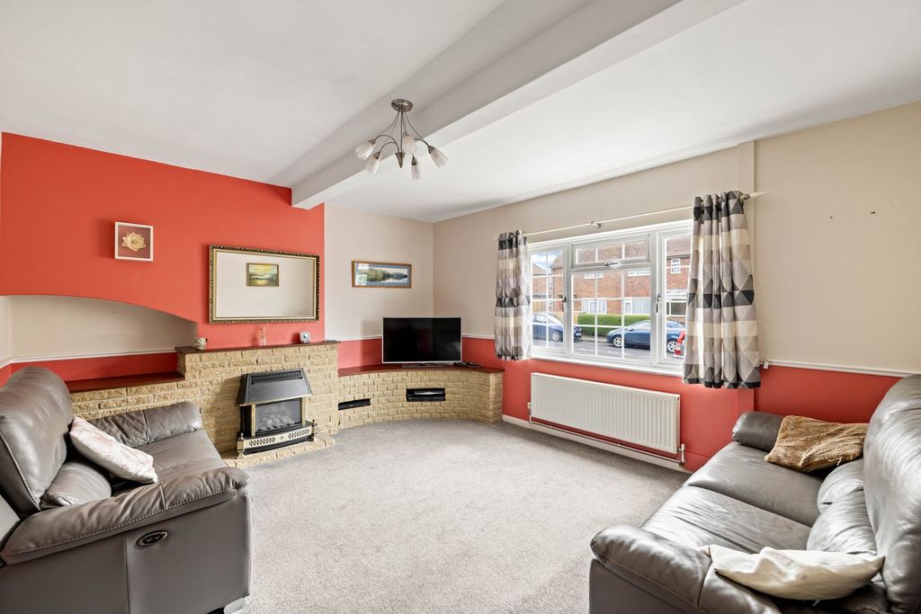 Property photo 2 of 15