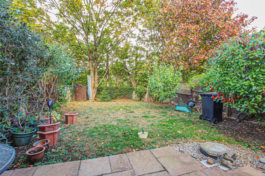 Property photo 3 of 9 Rear Garden