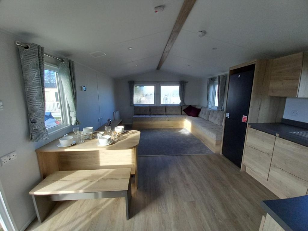 Property photo 2 of 7 Willerby Ellerton Extra At Bradgate Holiday Park