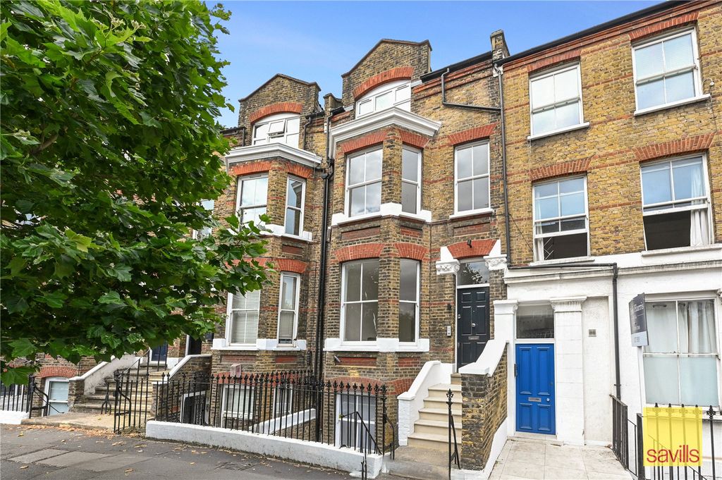 Property photo 1 of 20 External