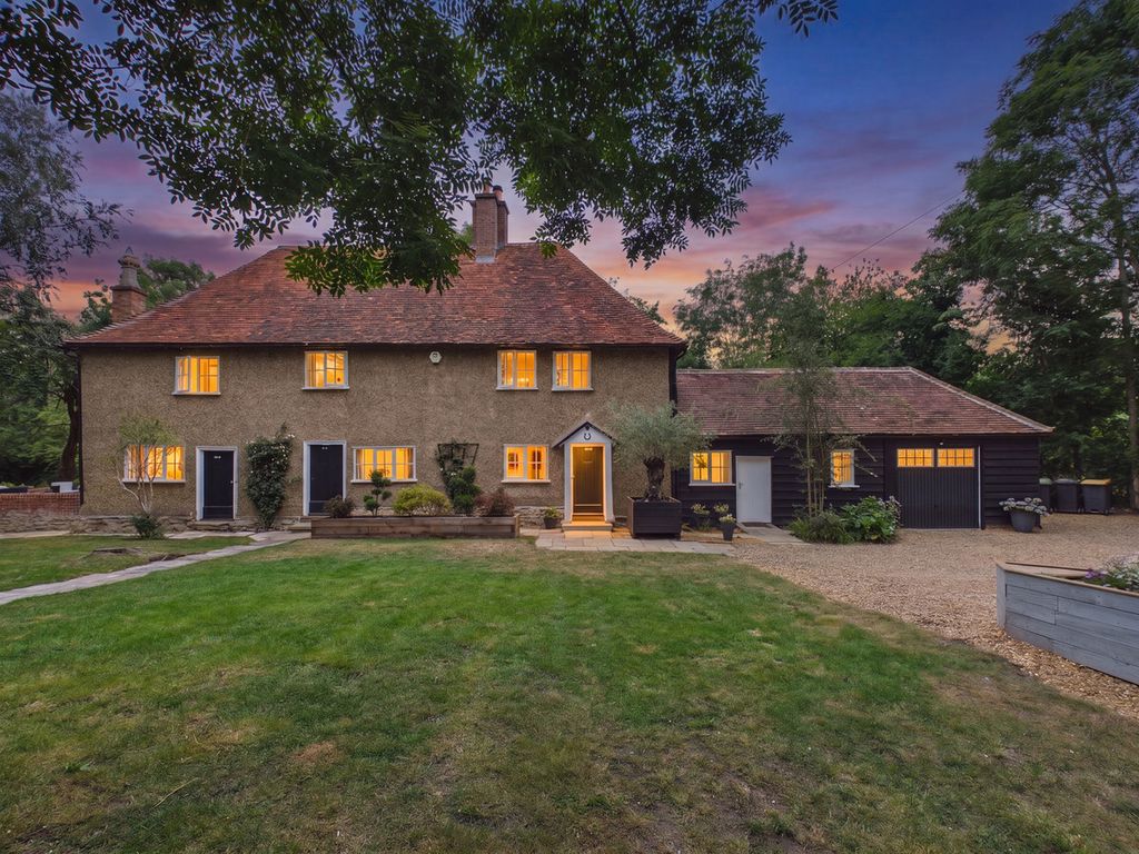 Property photo 2 of 49