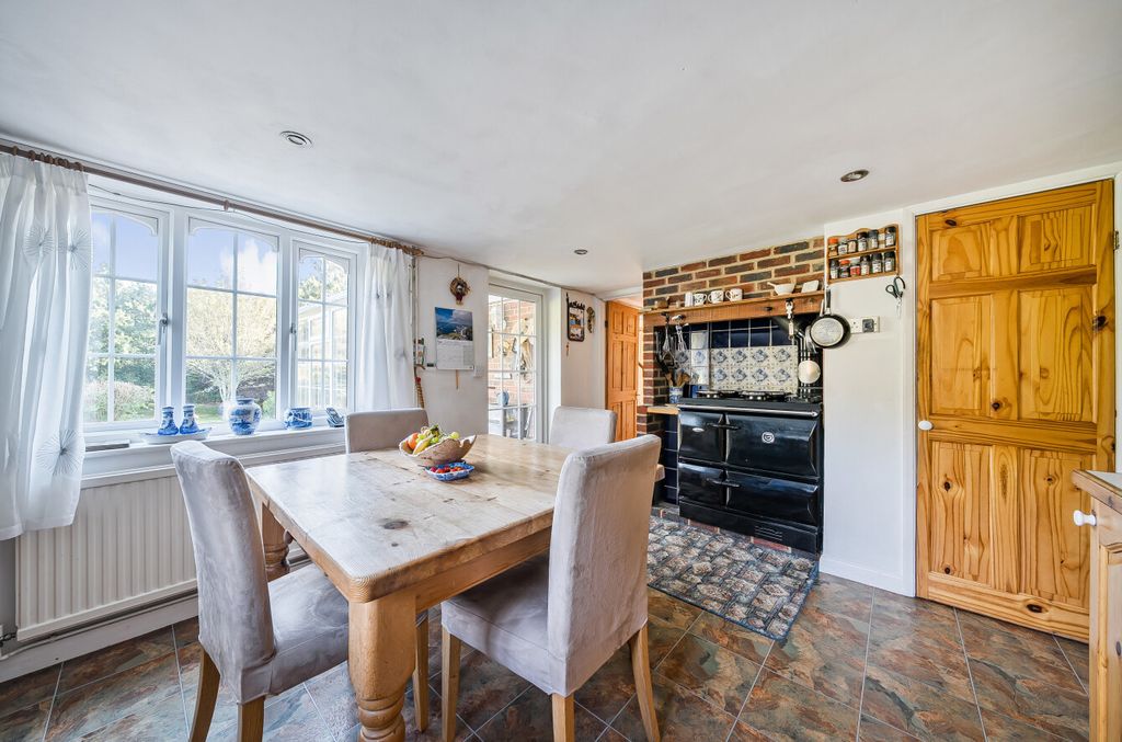 Property photo 3 of 22 1353168-1-68cd86d...