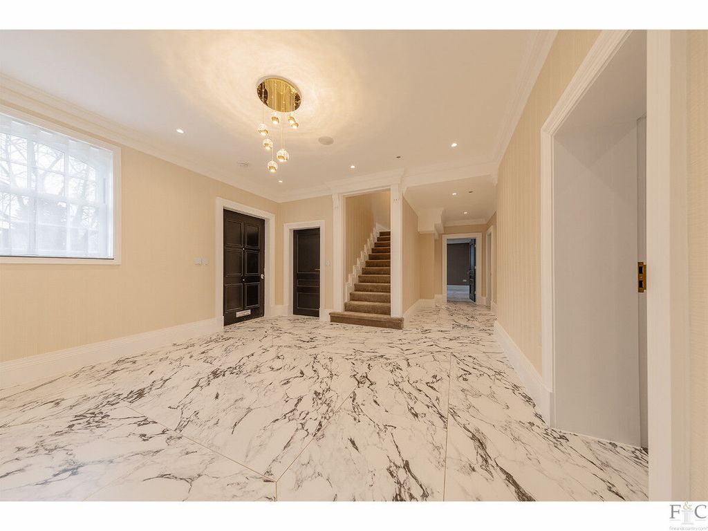 Additional image 5 of 6 bed detached house for saleStoughton Drive South, Leicester LE2
