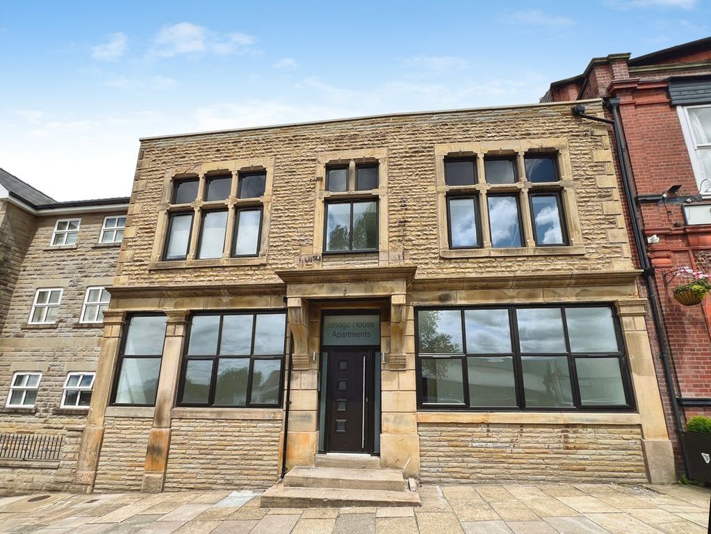 Property photo 1 of 15 External