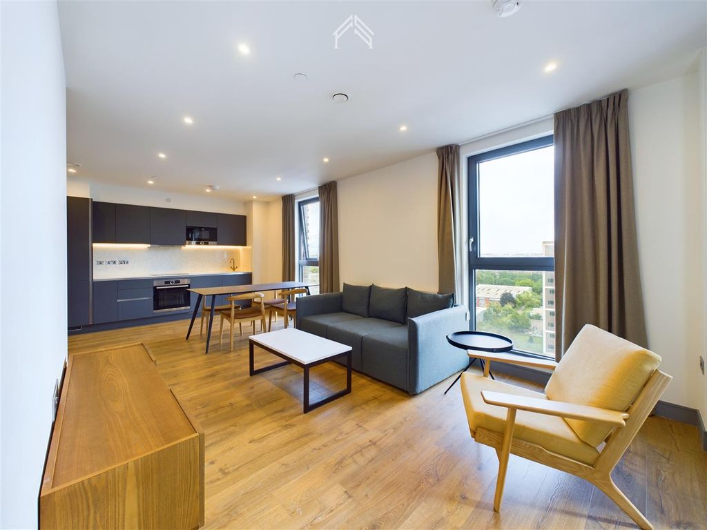 Property photo 1 of 11 x.Jpg