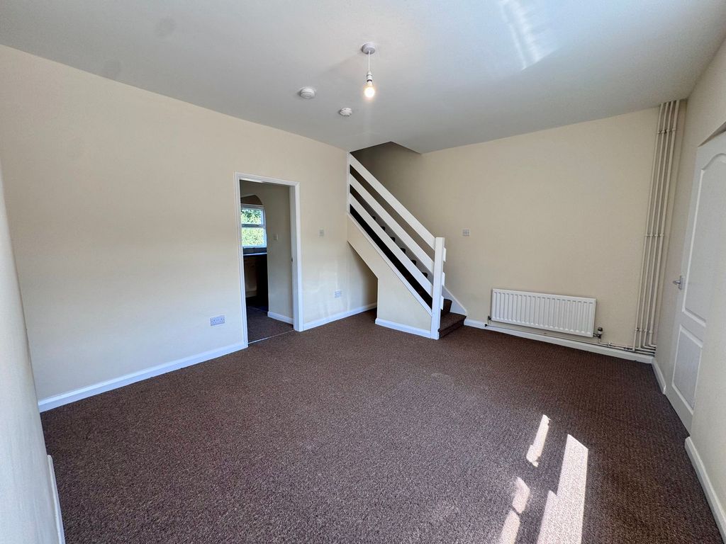 Property photo 2 of 14 Living Room