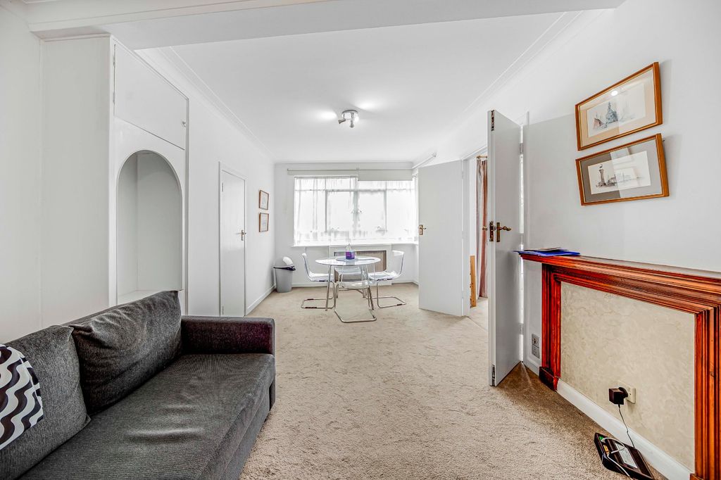 Property photo 2 of 13 Picture No. 05